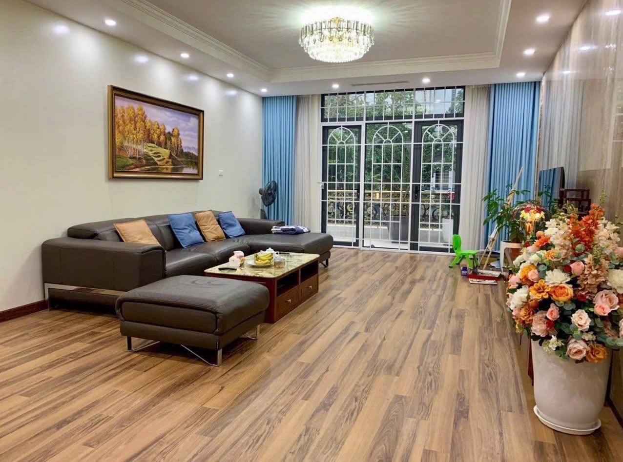 CĂN HUỲNH THÚC KHÁNG VỊ TRÍ ĐẸP NHẤT PHỐ 58M2 - 6 TẦNG - 5M MẶT TIỀN - 32 TỶ - PHÂN LÔ - KINH DOANH -CAFE - CỰC HIẾM